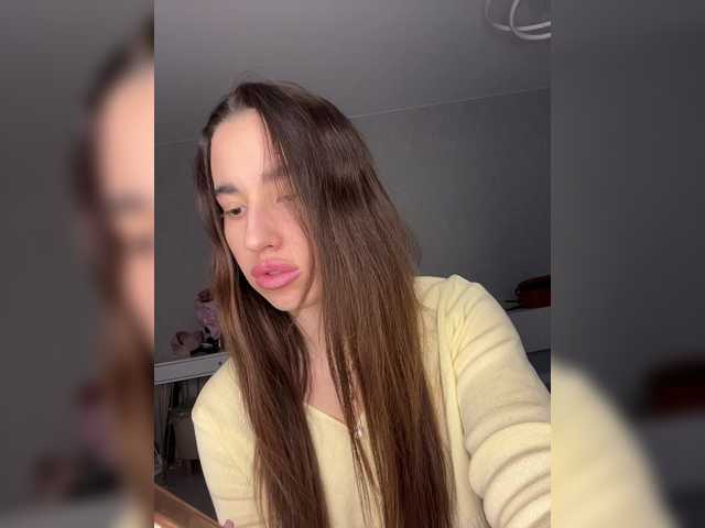 Etokiska's BongaCams show and profile