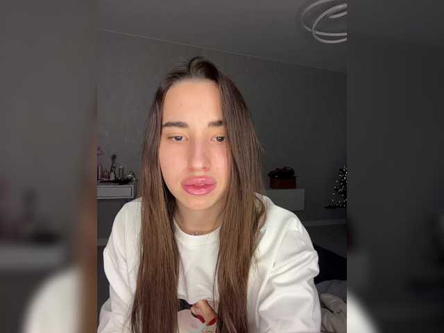 Etokiska's BongaCams show and profile