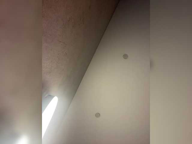 Etokiska's BongaCams show and profile