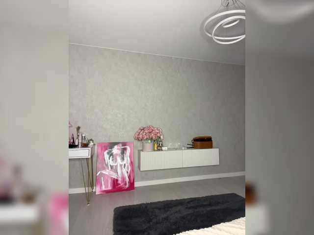 Etokiska's BongaCams show and profile