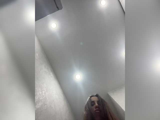 Etokiska's BongaCams show and profile