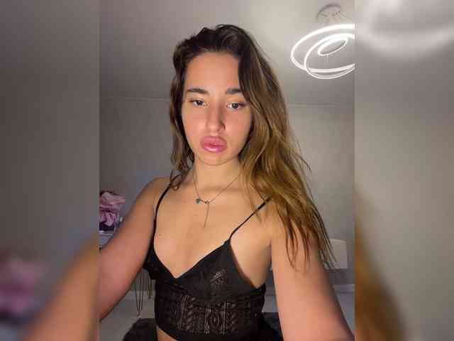 Etokiska Live Webcam on BongaCams