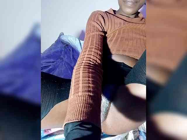 TrishaBanks TrishaBanks