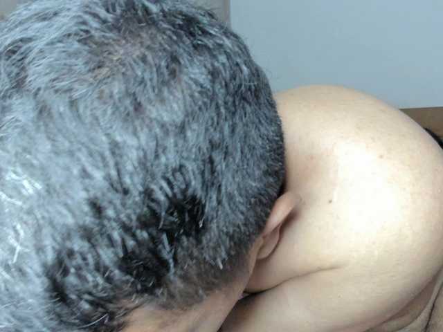 Aaron-AnnCams69 Nude Live Sex Shows