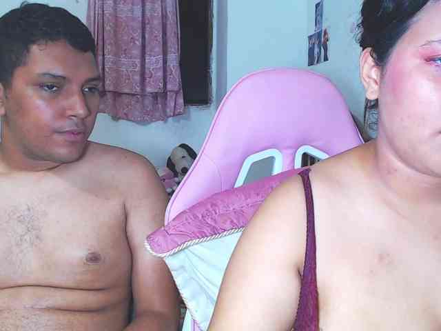 Aaron-AnnCams69 webcam