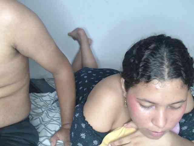 Aaron-AnnCams69 webcam