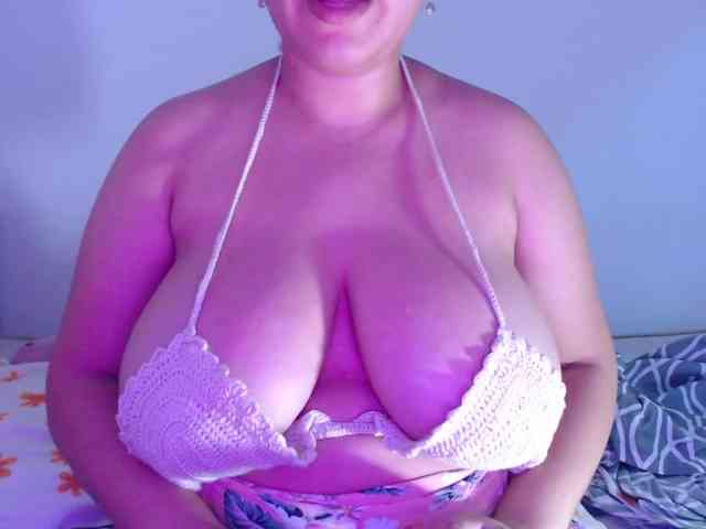 Aaron-AnnCams69 webcam