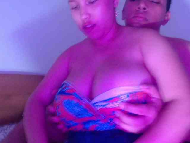 Aaron-AnnCams69 webcam