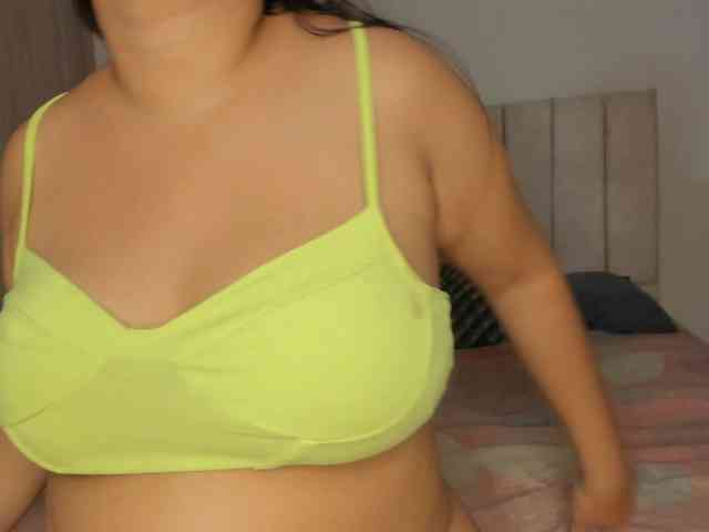 Aaron-AnnCams69 webcam