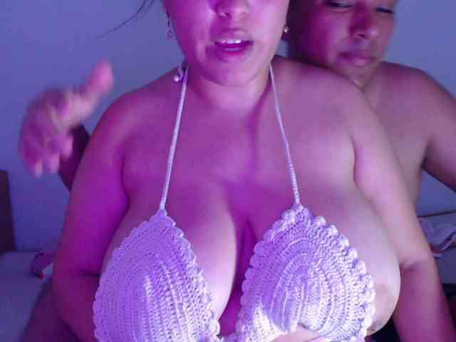 Aaron-AnnCams69 webcam