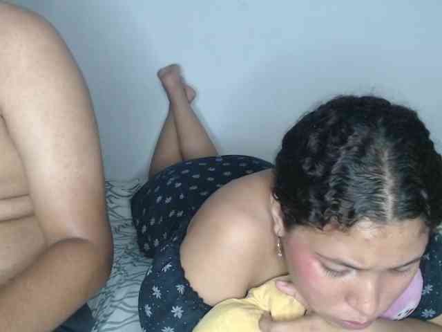 Aaron-AnnCams69 webcam