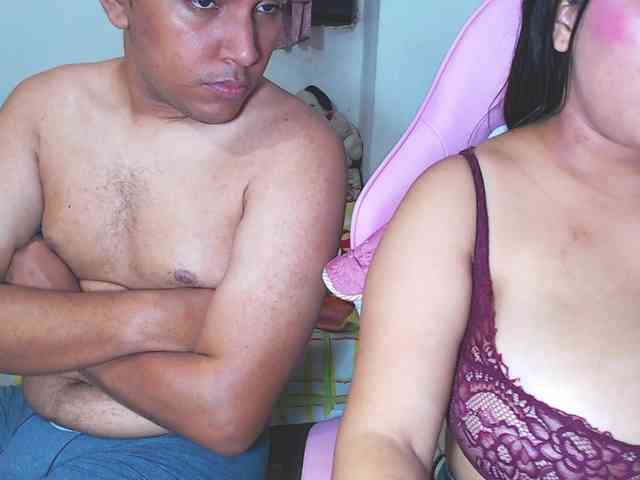 Aaron-AnnCams69 webcam