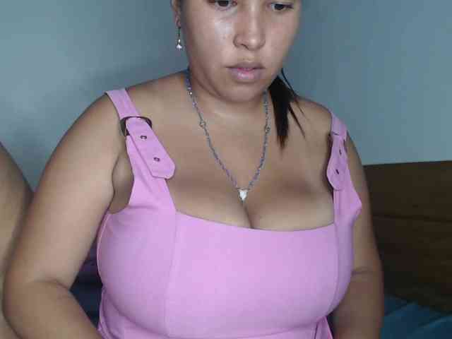 Aaron-AnnCams69 webcam