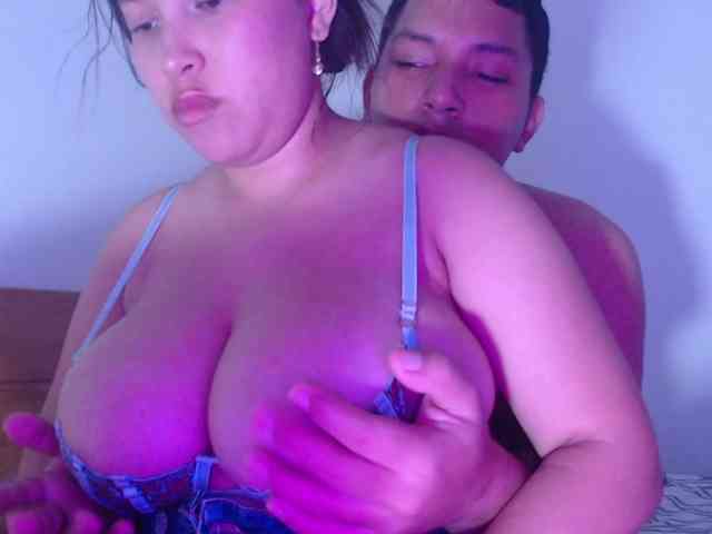 Aaron-AnnCams69 webcam
