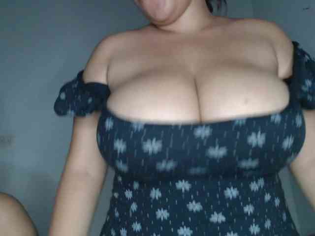 Aaron-AnnCams69 webcam