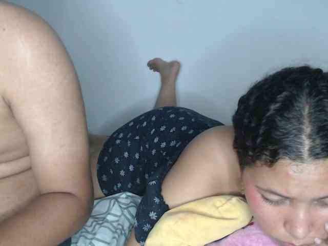 Aaron-AnnCams69 webcam