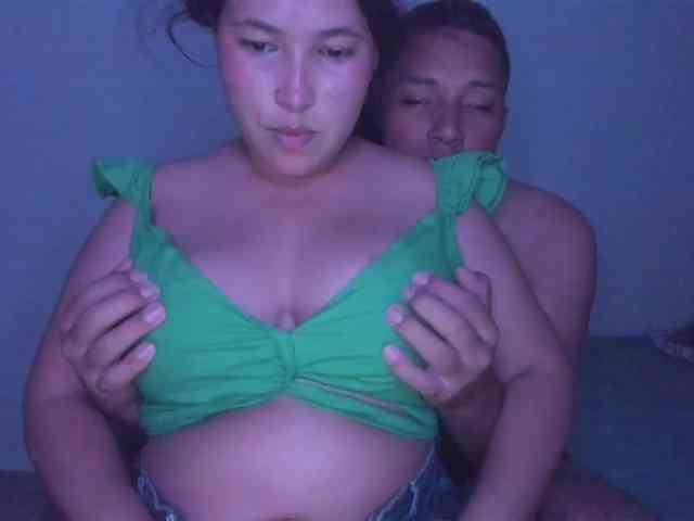 Aaron-AnnCams69 webcam