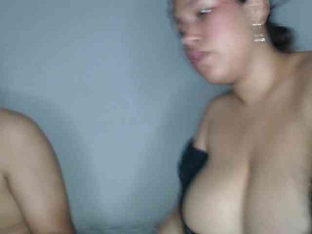 Aaron-AnnCams69 webcam