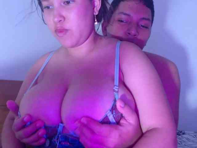 Aaron-AnnCams69 webcam