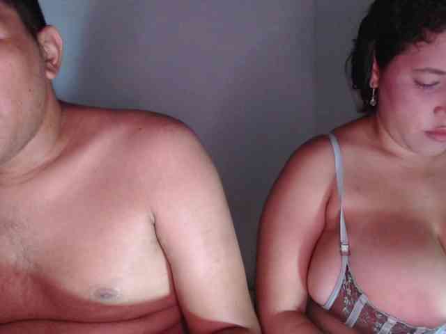 Aaron-AnnCams69 webcam