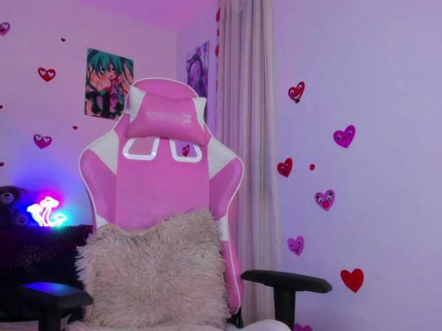 valerygarciaa's BongaCams show and profile