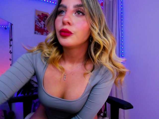 valerygarciaa's BongaCams show and profile