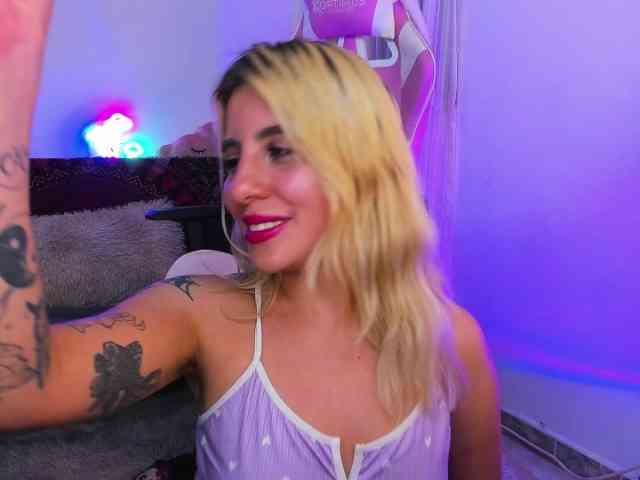 valerygarciaa webcam