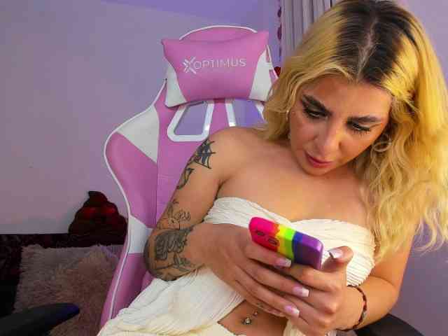 valerygarciaa webcam
