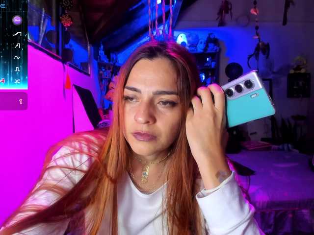 SmilingSalor's BongaCams show and profile