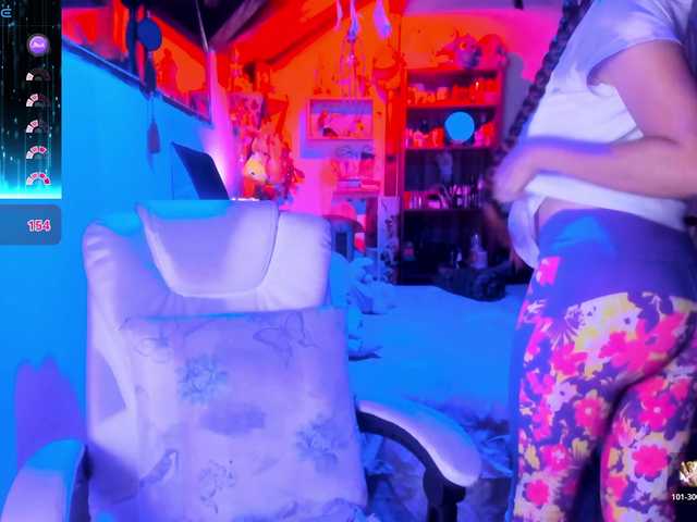 SmilingSalor's BongaCams show and profile