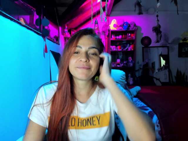 SmilingSalor's BongaCams show and profile