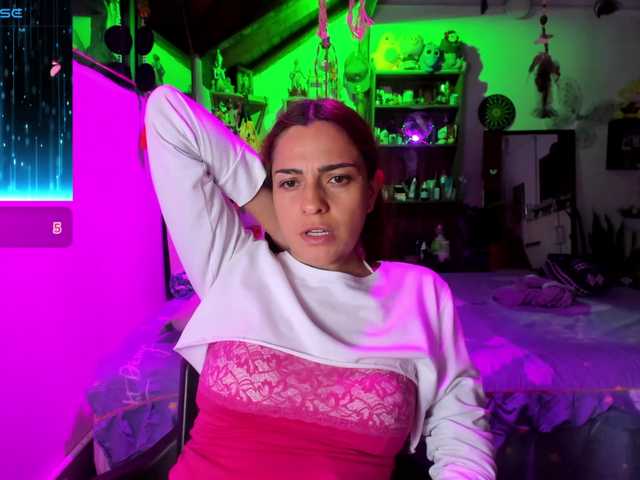 SmilingSalor's BongaCams show and profile