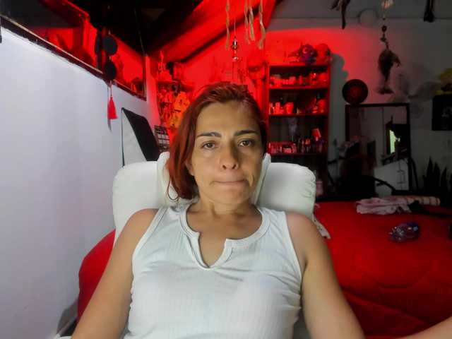 SmilingSalor's BongaCams show and profile