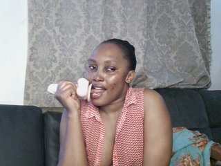 Lizcutie1's Live Webcam