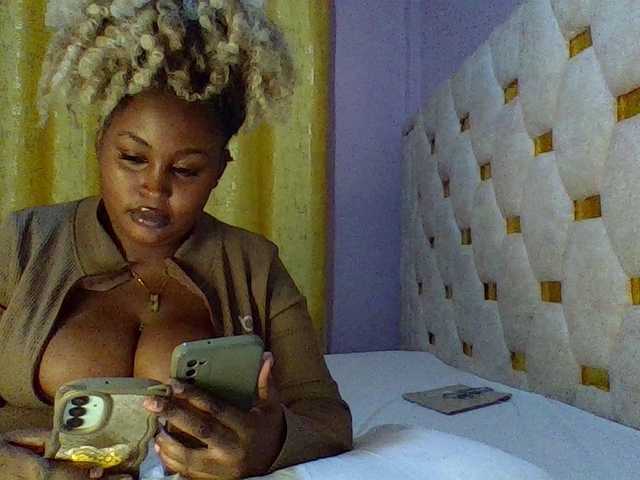 Preview of curvysexy