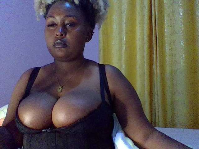 Preview of curvysexy