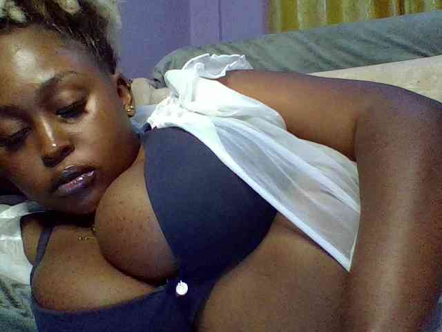 Curvysexy webcam