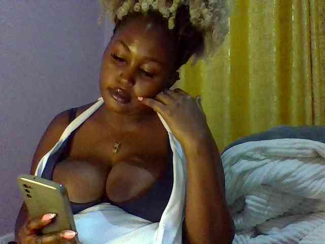 Curvysexy webcam