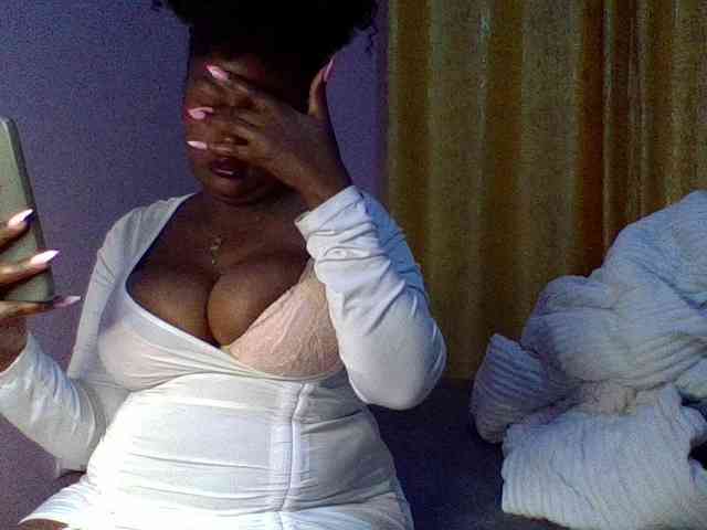 Curvysexy webcam