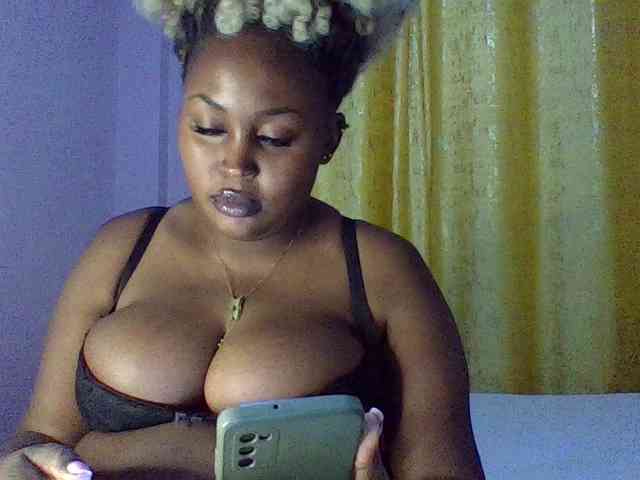 Curvysexy webcam