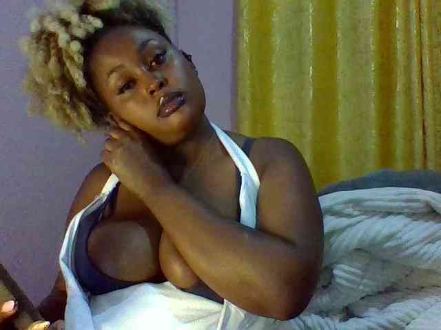 Curvysexy webcam