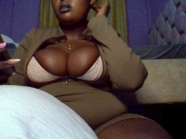 Curvysexy webcam