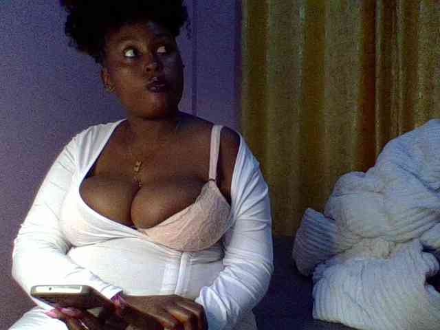 Curvysexy webcam