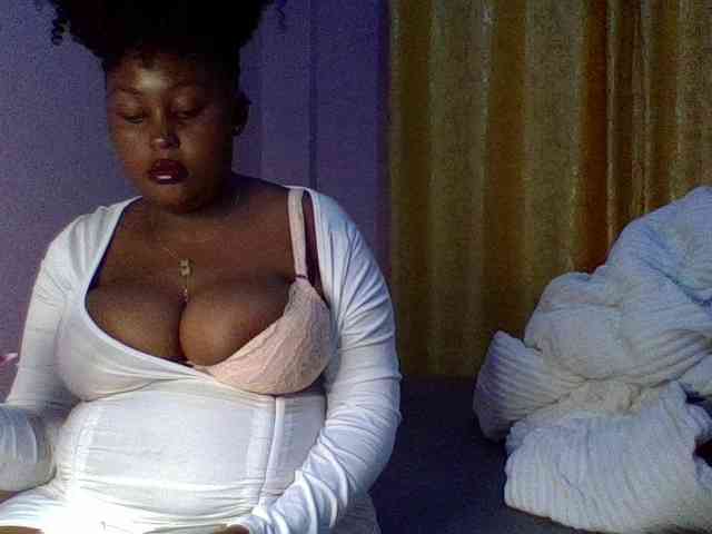 Curvysexy webcam