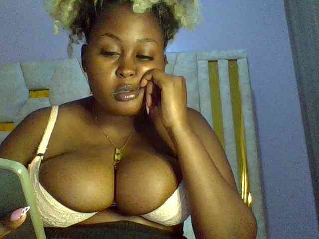 Curvysexy webcam
