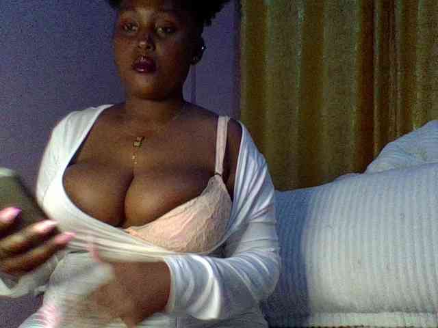 Curvysexy webcam