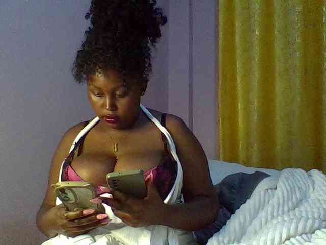 Curvysexy webcam