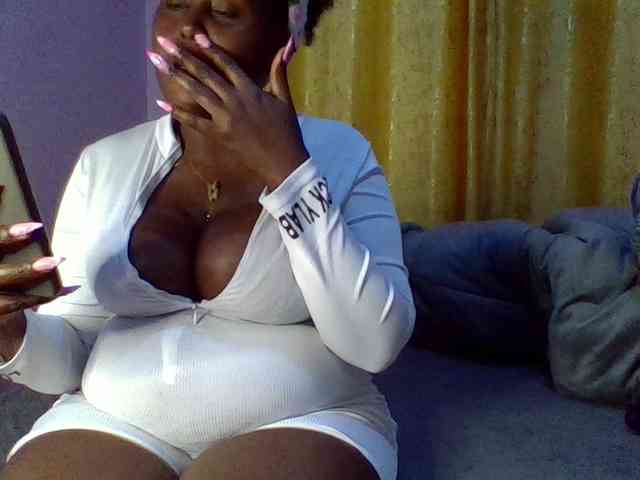 Curvysexy webcam