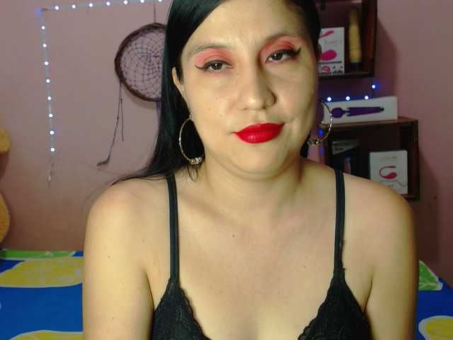 sexy-annie live cam profile