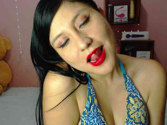 sexy-annie sexy-annie